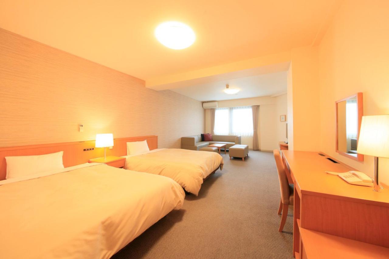 Hotel Green Core Tsuchiura Buitenkant foto